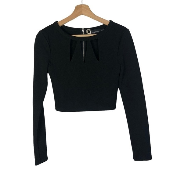 MinkPink Black Cut Out Cropped Long Sleeve Top S - Picture 1 of 3